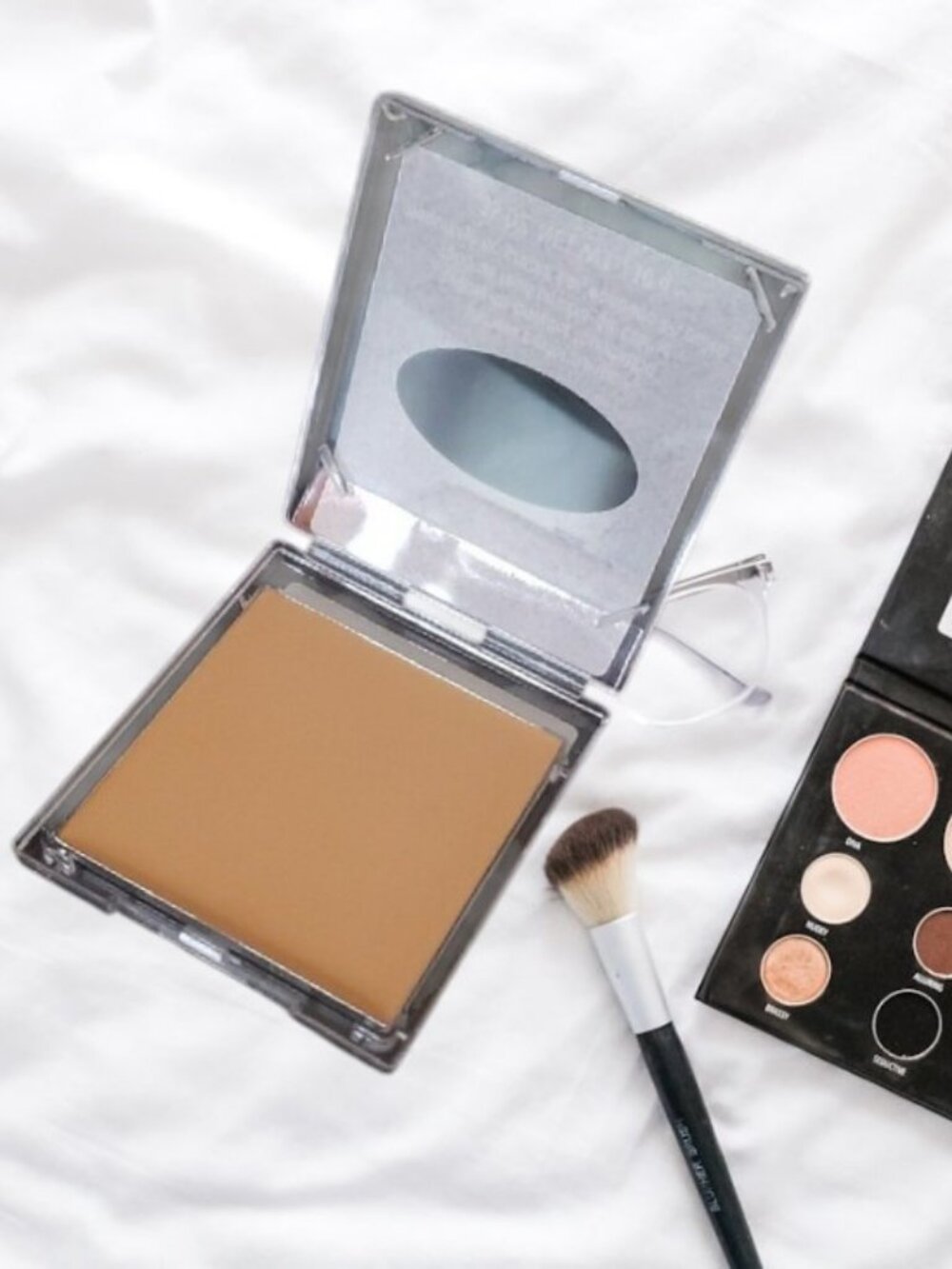Mary Kay Endless Performance® Beige 1 Matte Crème-to-Powder Foundation ✨NIB✨ - Picture 5 of 7